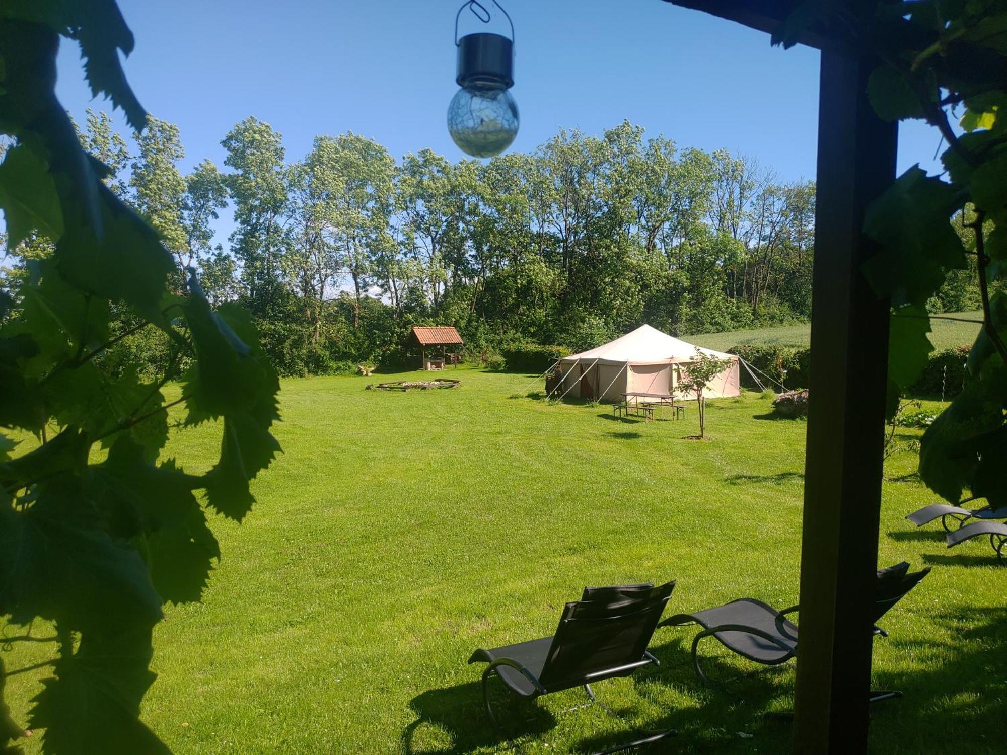 Haus Ringgau - Urlaub, Gemeinschaft Und Erlebnis Im Herzen Von Deutschland Herleshausen ภายนอก รูปภาพ